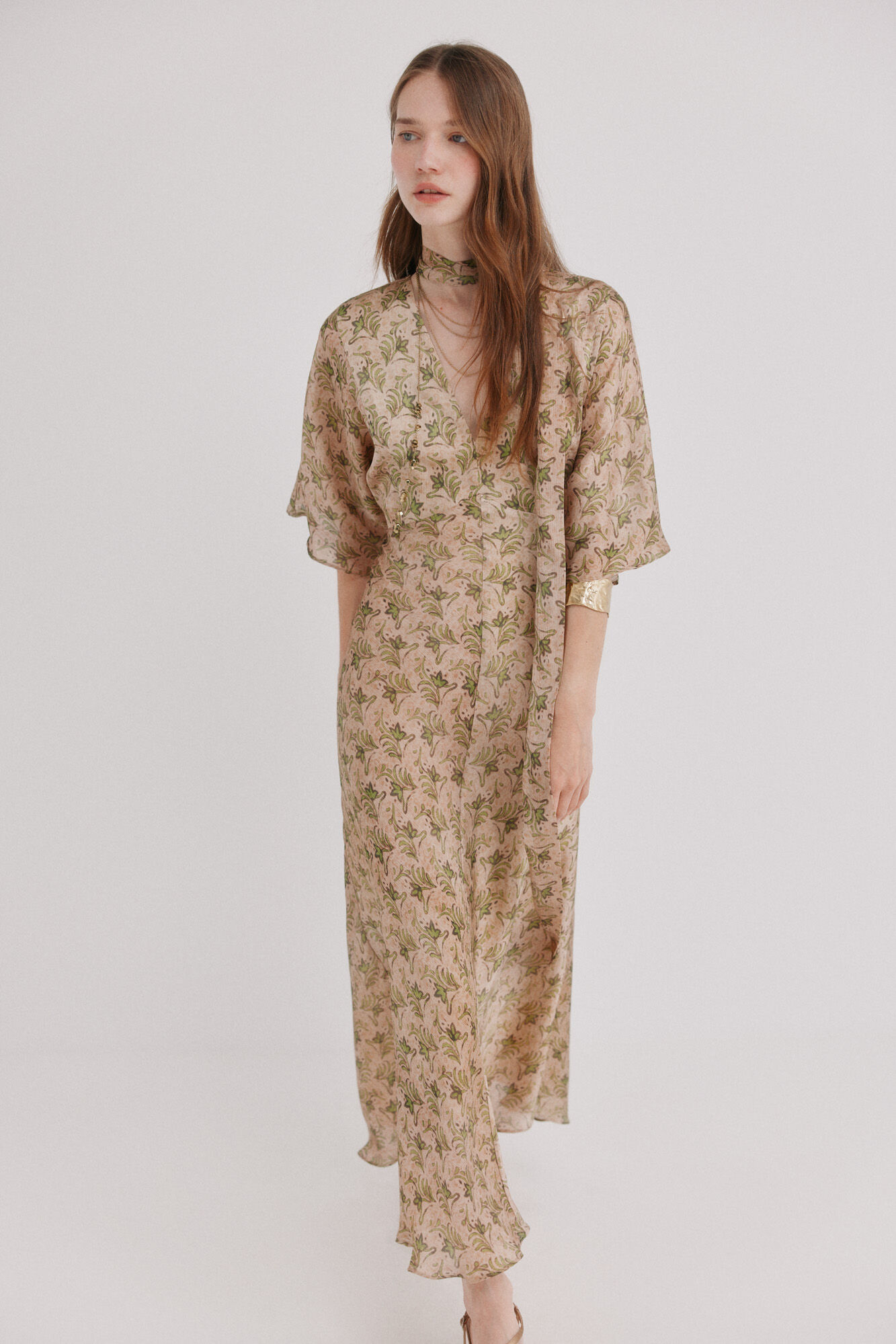 Hoss Intropia Astrid. Vestido satinado