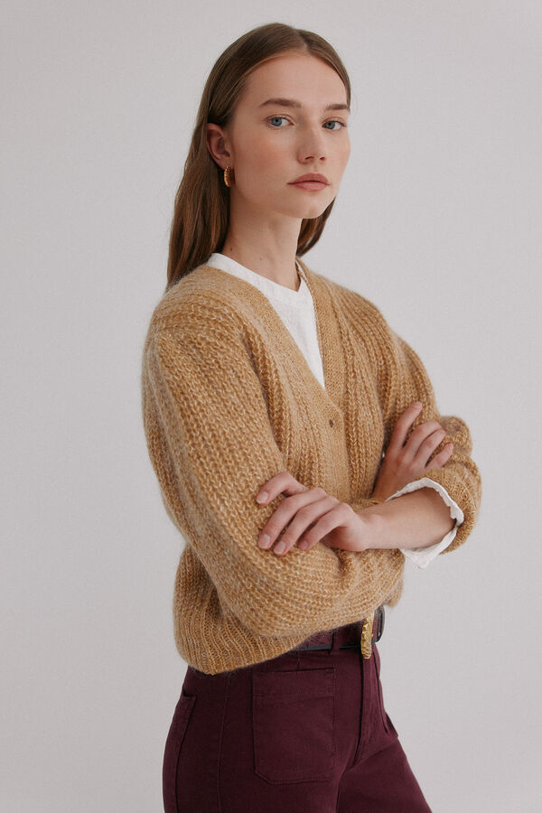 Hoss Intropia N&eacute;rida. Chaqueta de tricot Beige