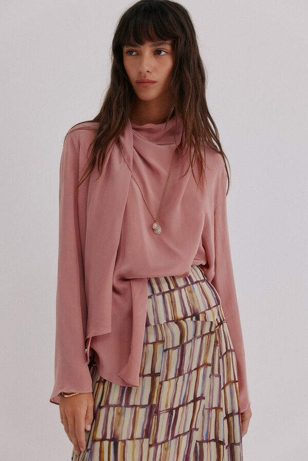 Hoss Intropia Guiada. Blusa con cruce asim&eacute;trico Marron