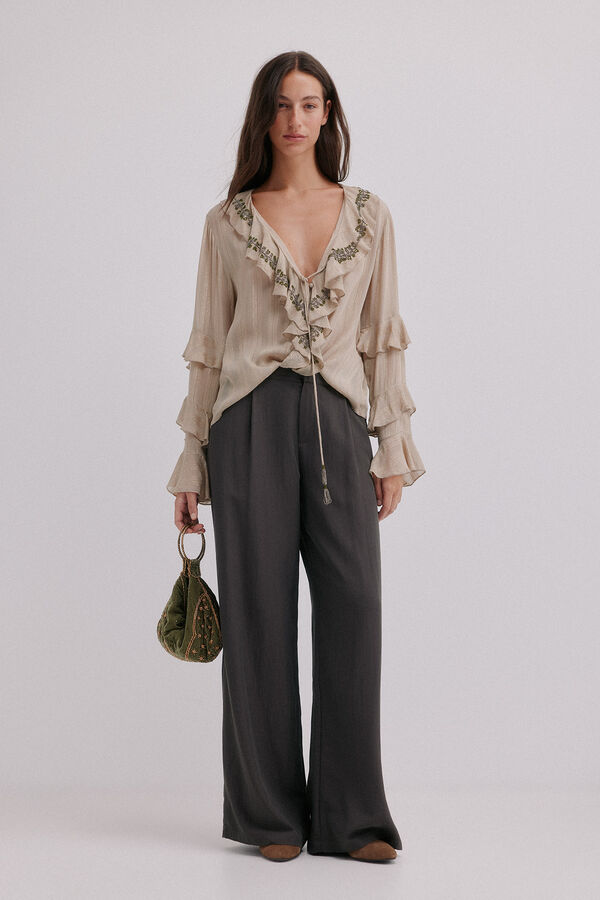 Hoss Intropia Clotilde. Blusa rom&aacute;ntica Beige