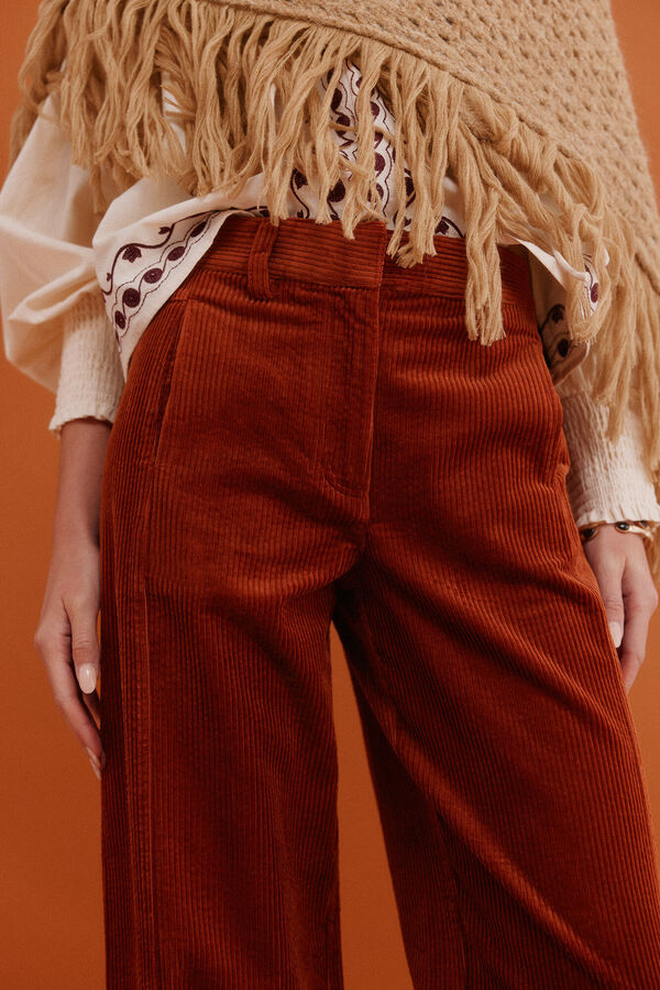 Hoss Intropia Pamela. Pantal&oacute;n wide leg Vino