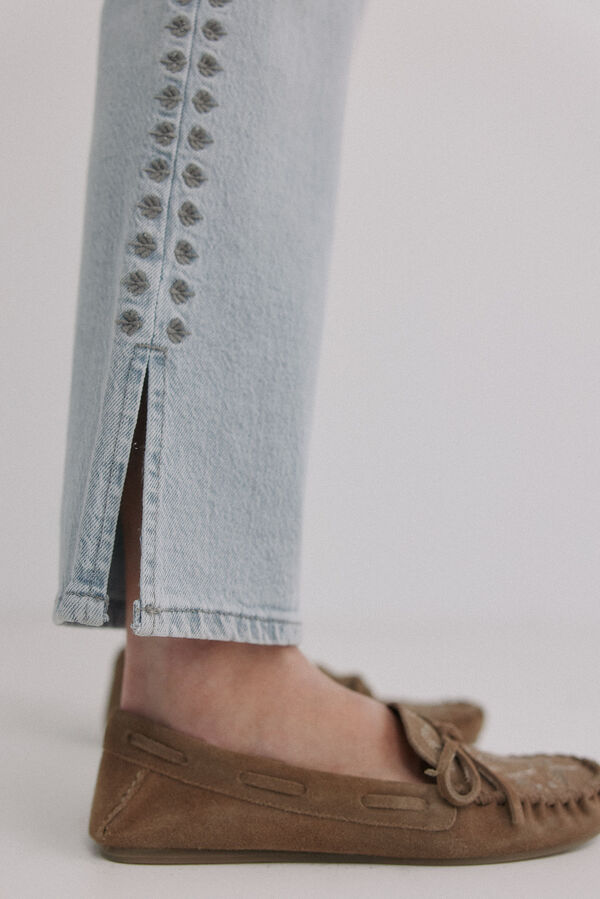 Hoss Intropia Brigitte. Vaqueros bordados Gris