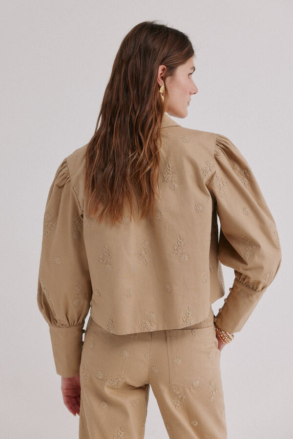 Hoss Intropia Eug&egrave;ne. Chaqueta corta Beige