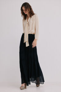 Hoss Intropia Romelia. Falda bordada