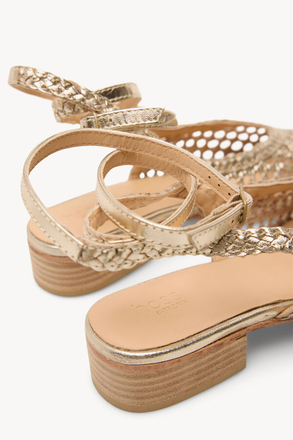 Hoss Intropia Maia. Bailarina piel trenzada tacon Dorado