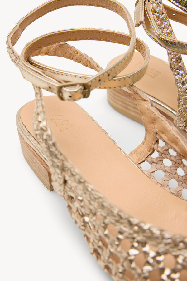 Hoss Intropia Maia. Bailarina piel trenzada tacon Dorado