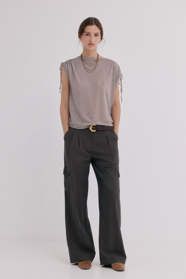 Hoss Intropia Madison. Camiseta fruncidos Marron