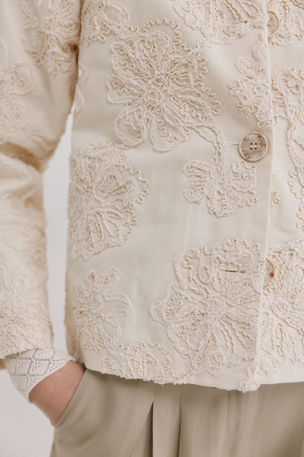 Hoss Intropia Eider. Chaqueta jacquard Marfil