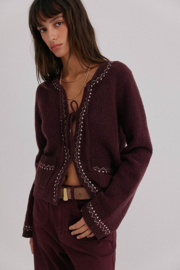 Hoss Intropia Nala. Chaqueta bordada Granate