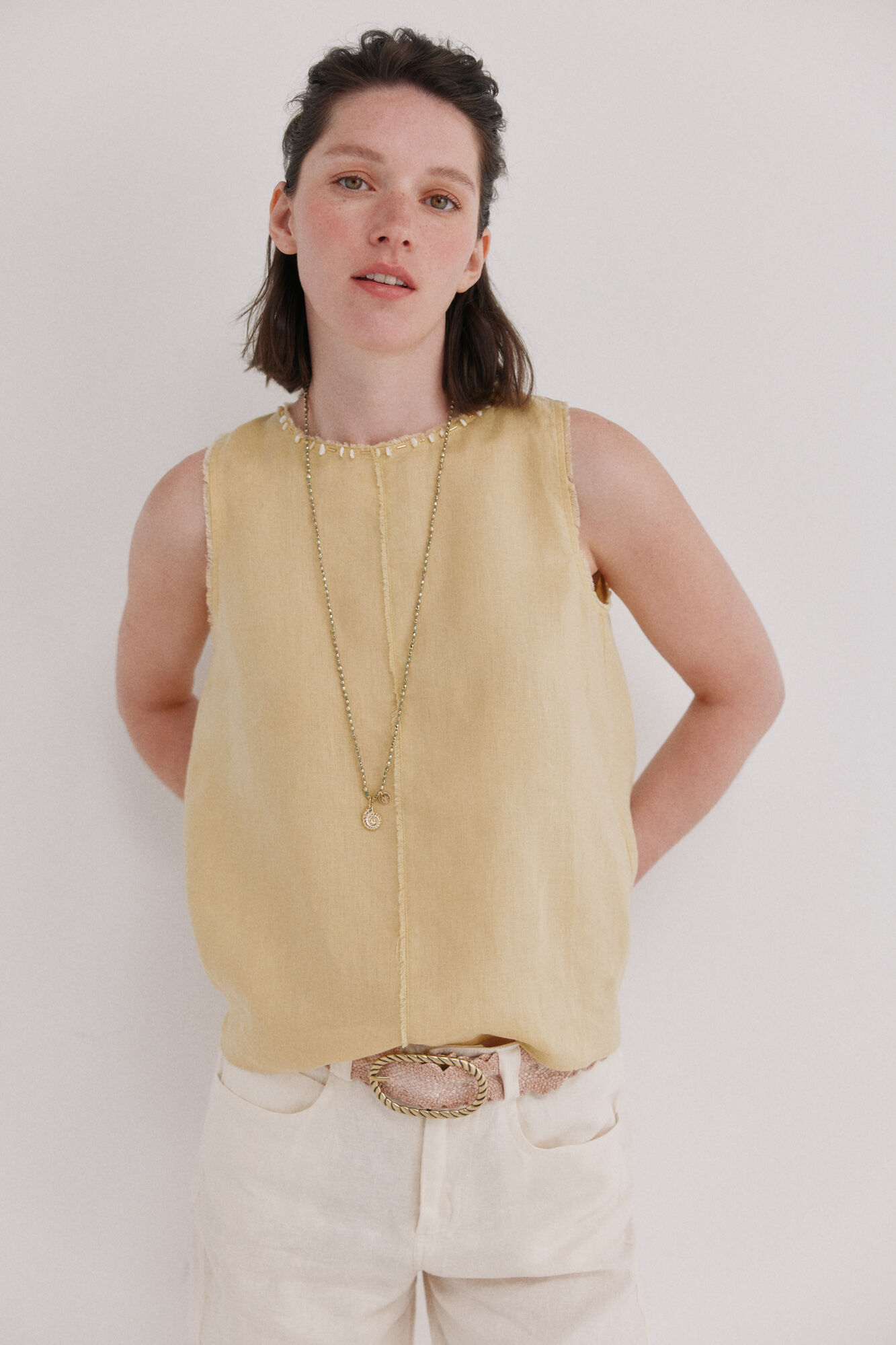 Hoss Intropia Celene. Top abalorios