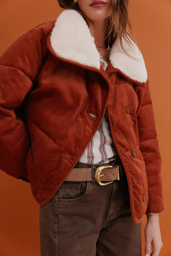 Hoss Intropia Debra. Deportiva acolchada Naranja