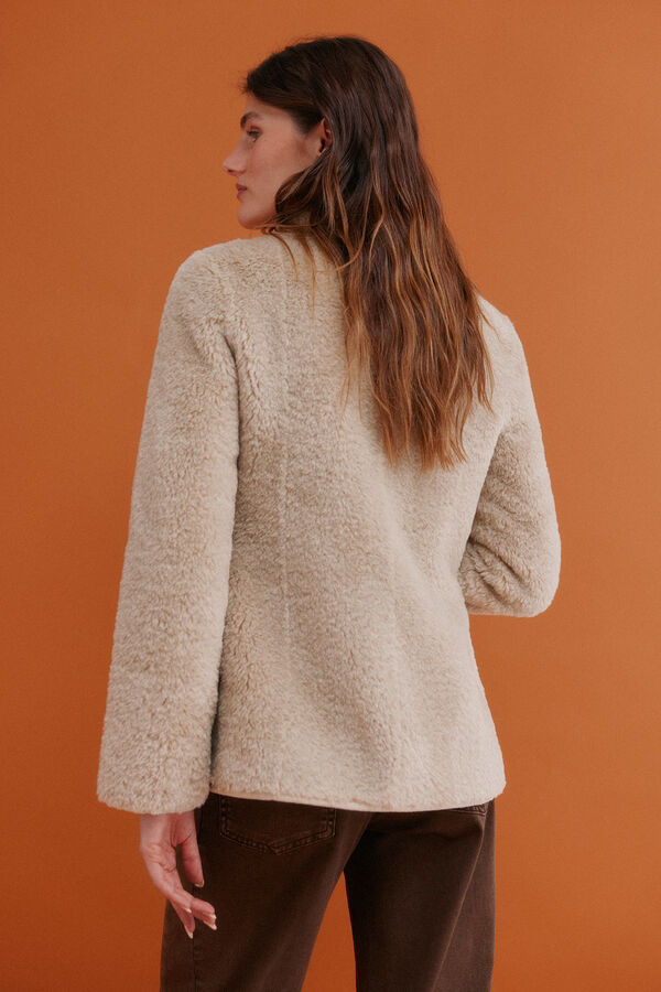 Hoss Intropia Denise. Abrigo efecto pelo Marfil