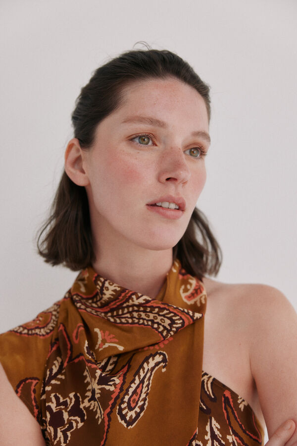Hoss Intropia Cornelia. Blusa asim&eacute;trica Multicolor