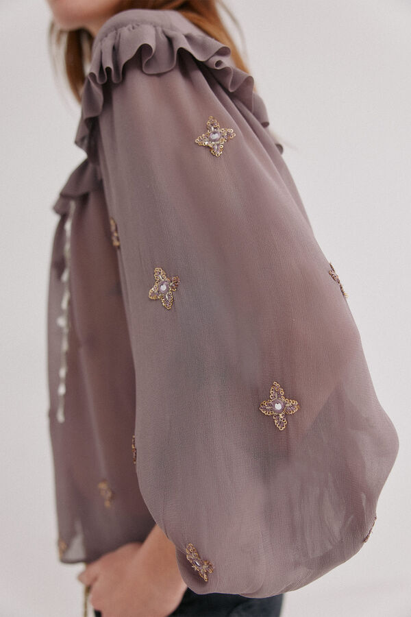 Hoss Intropia C&oacute;sima. Blusa bordada Morado