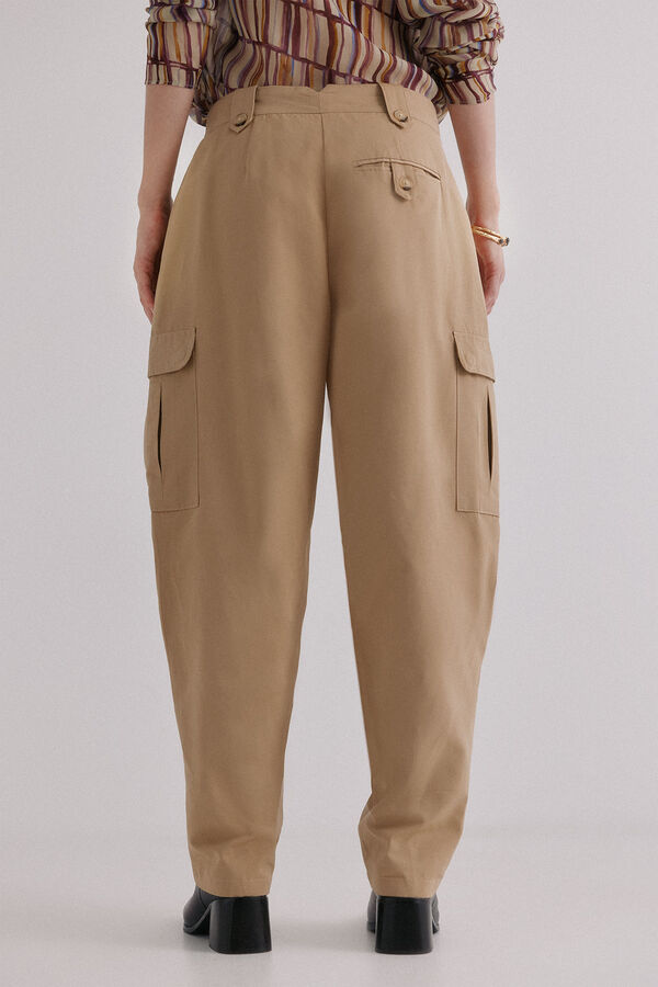 Hoss Intropia Piera. Pantal&oacute;n cargo Marfil