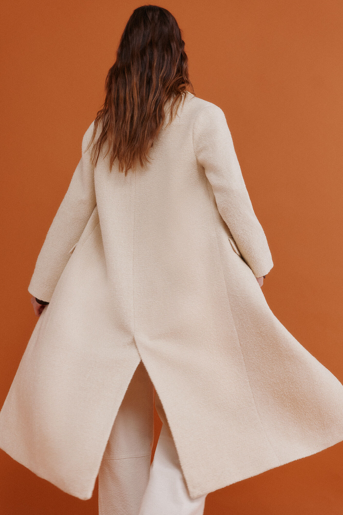 Hoss Intropia Fiamma. Abrigo con cuello solapa