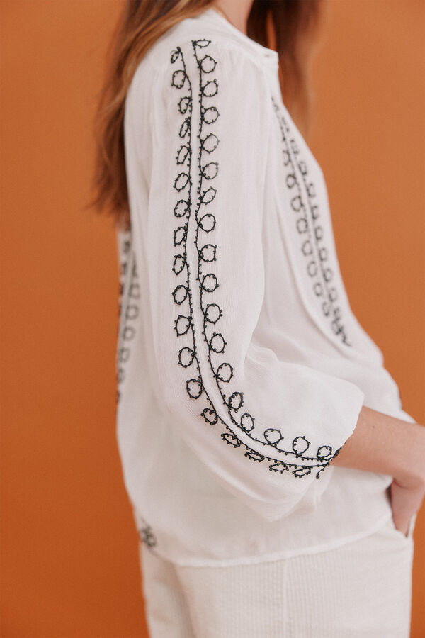 Hoss Intropia Gracia. Blusa bordada Blanco
