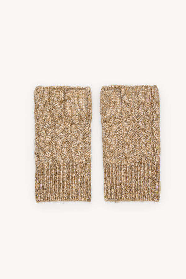 Hoss Intropia Nubia. Mitones punto Beige