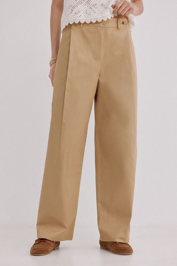 Hoss Intropia Pola. Pantalones corte recto Beige