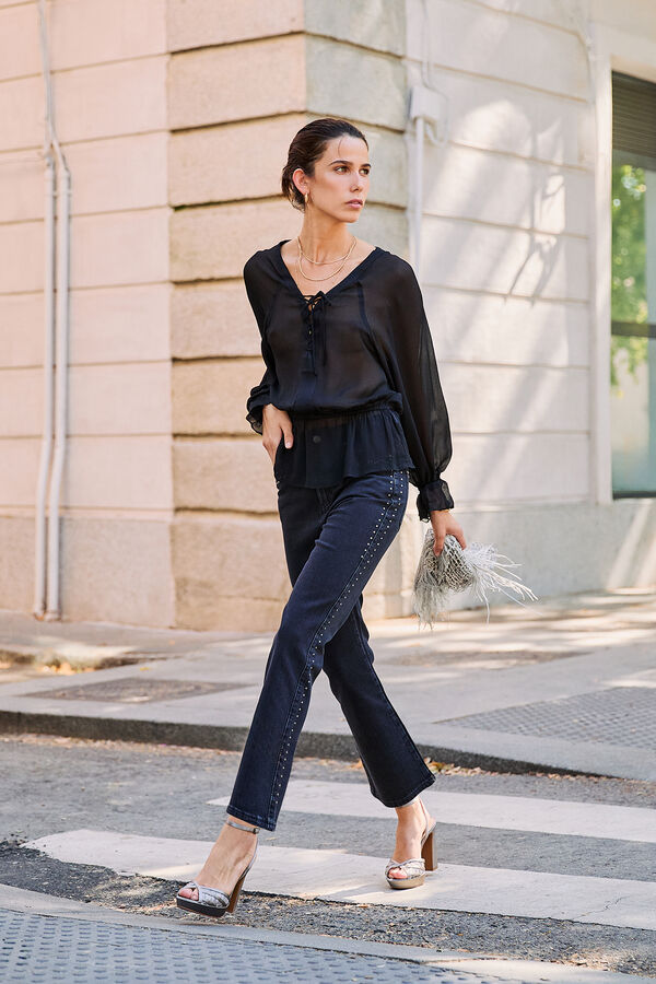 Hoss Intropia Cl&eacute;mence. Blusa con cierre cruzado Negro