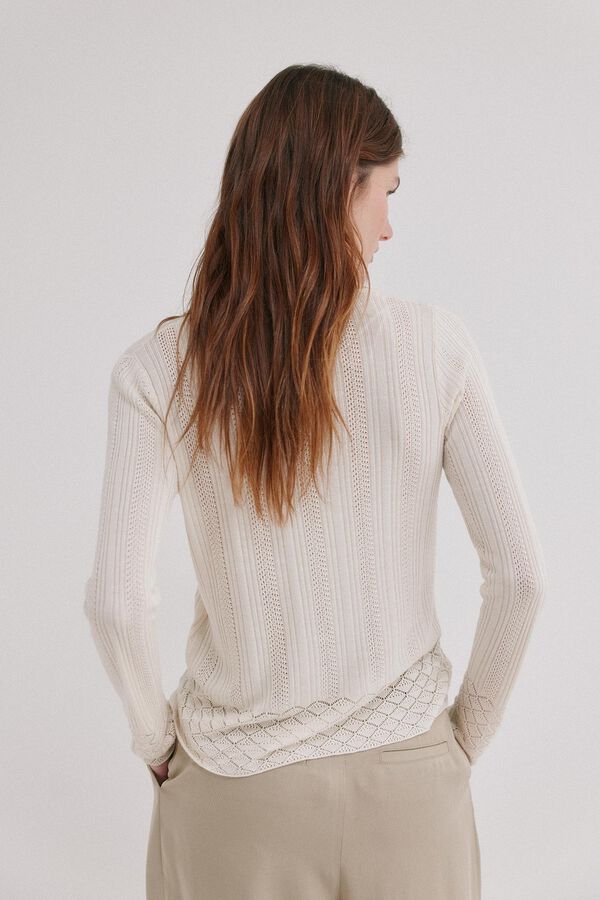 Hoss Intropia Ingrid. Top calado Morado