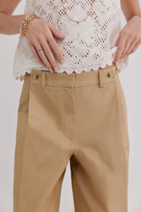 Hoss Intropia Pola. Pantalones corte recto Beige