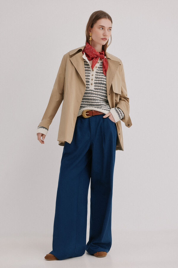 Hoss Intropia Dahlia. Deportiva corta Beige