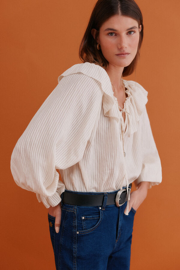 Hoss Intropia Cassandra. Blusa rom&aacute;ntica Marfil