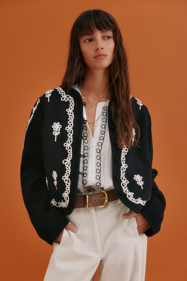 Hoss Intropia Fabiola. Chaqueta bordada Negro