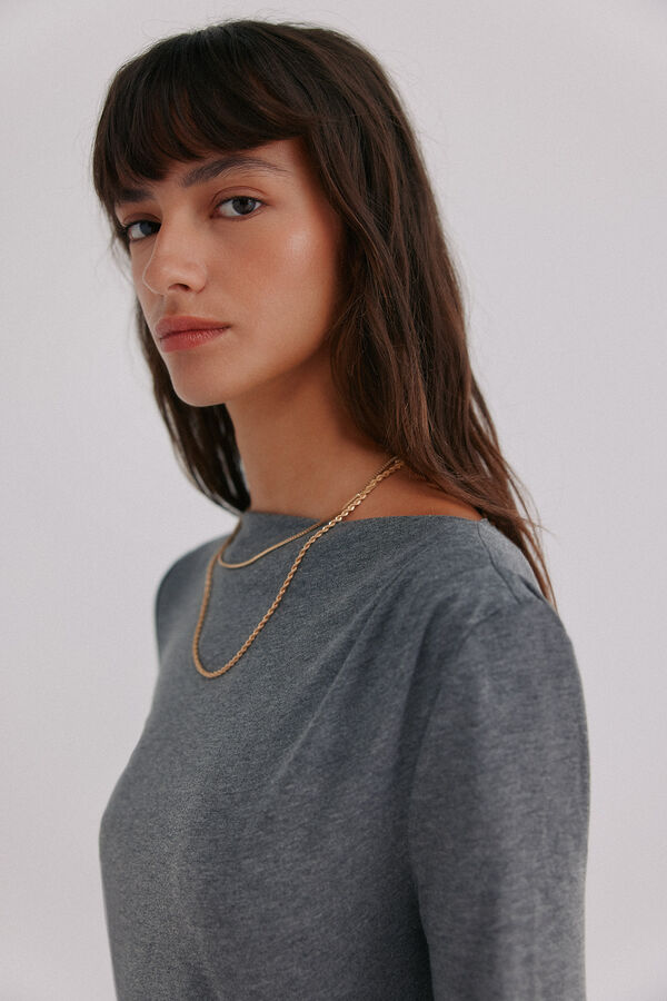 Hoss Intropia Mercedes. Top drapeado Gris