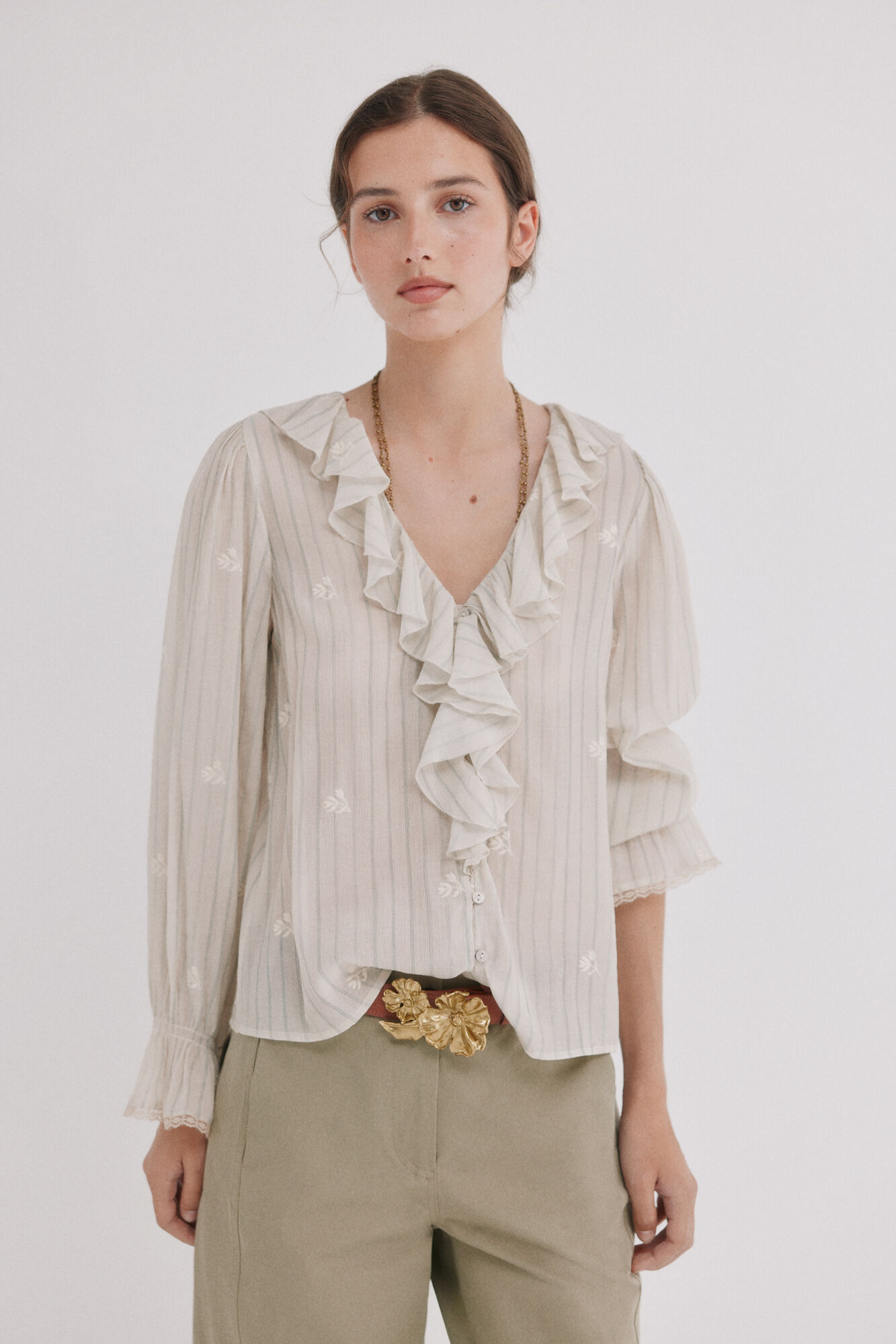 Hoss Intropia Clarisse. Blusa volantes