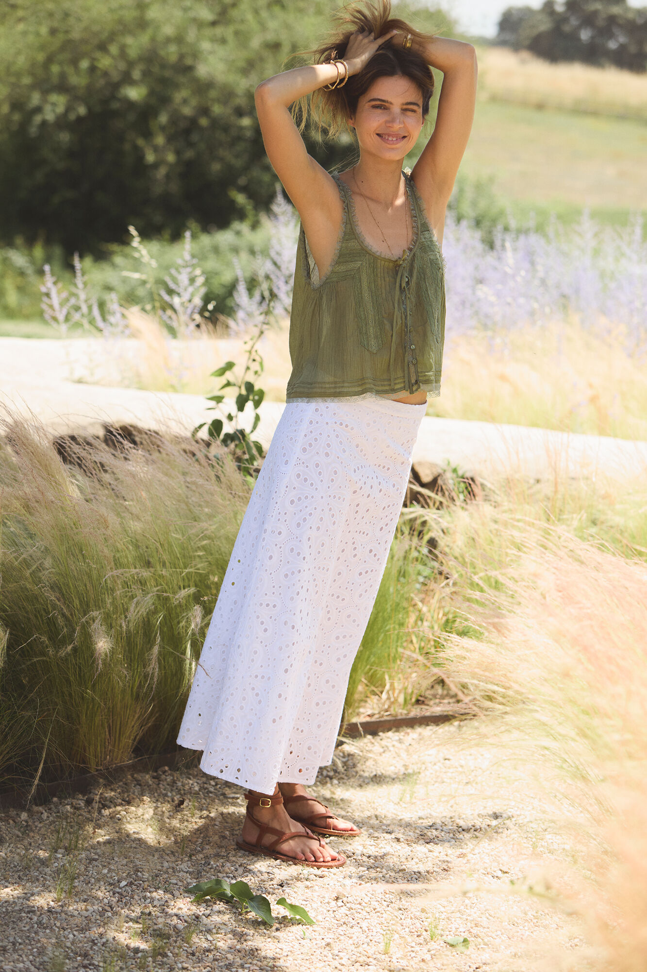 Hoss Intropia Regina. Falda perforada