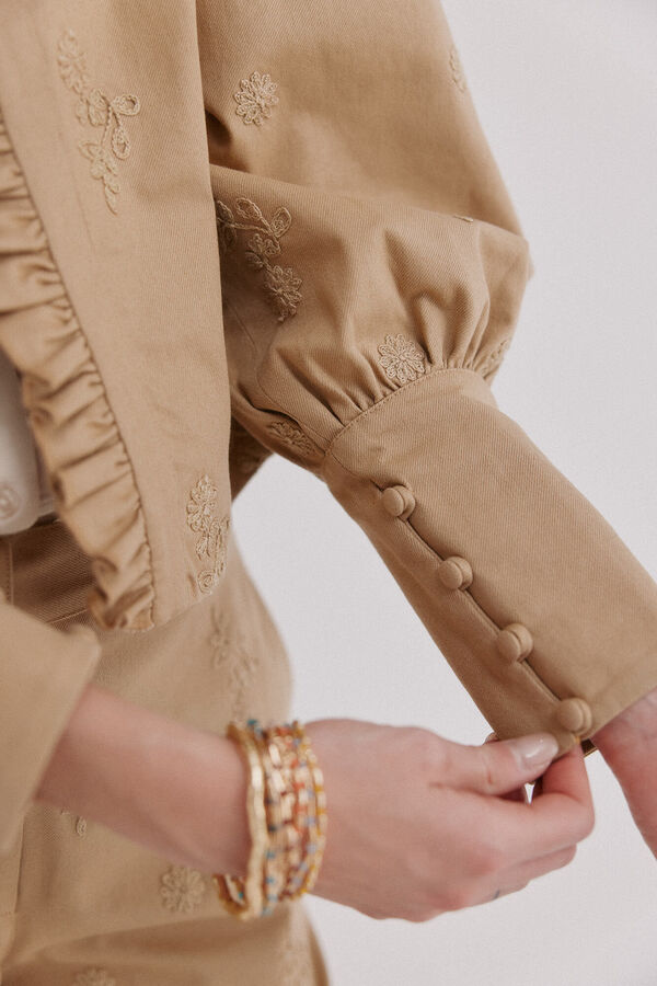 Hoss Intropia Eug&egrave;ne. Chaqueta corta Beige