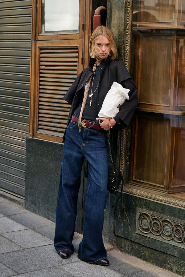 Hoss Intropia Dora. Deportiva corta Azul marino