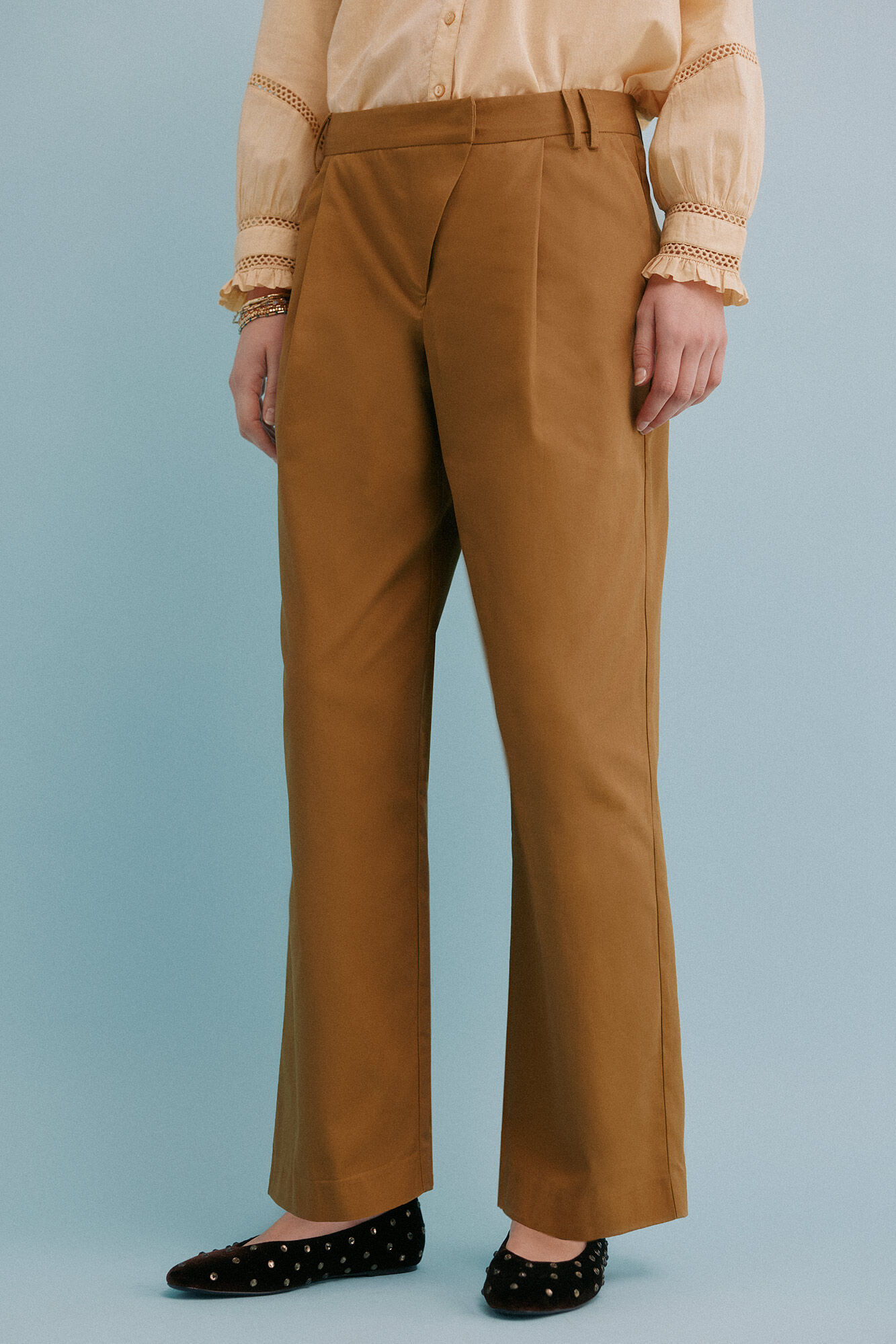 Hoss Intropia Paula. Pantal&oacute;n con pliegues