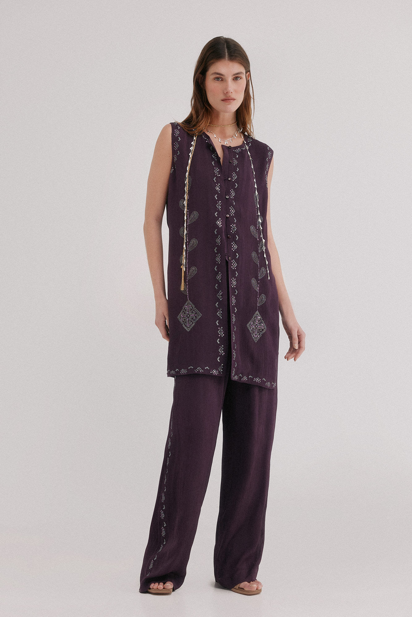 Hoss Intropia Prisca. Pantal&oacute;n bordado