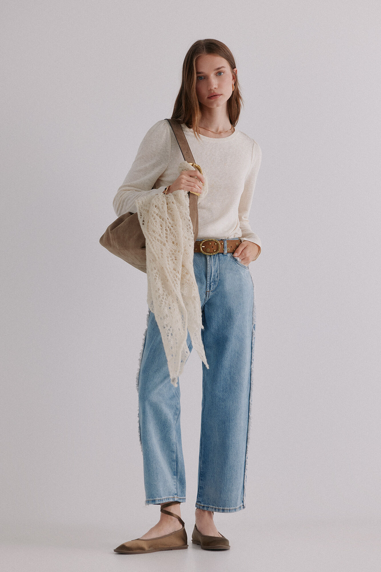 Hoss Intropia Berta. Vaqueros deshilachados