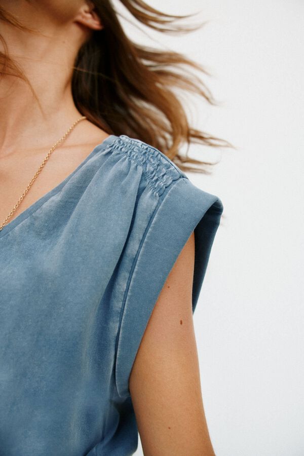 Hoss Intropia M&oacute;nica. Camiseta con pliegues Azul