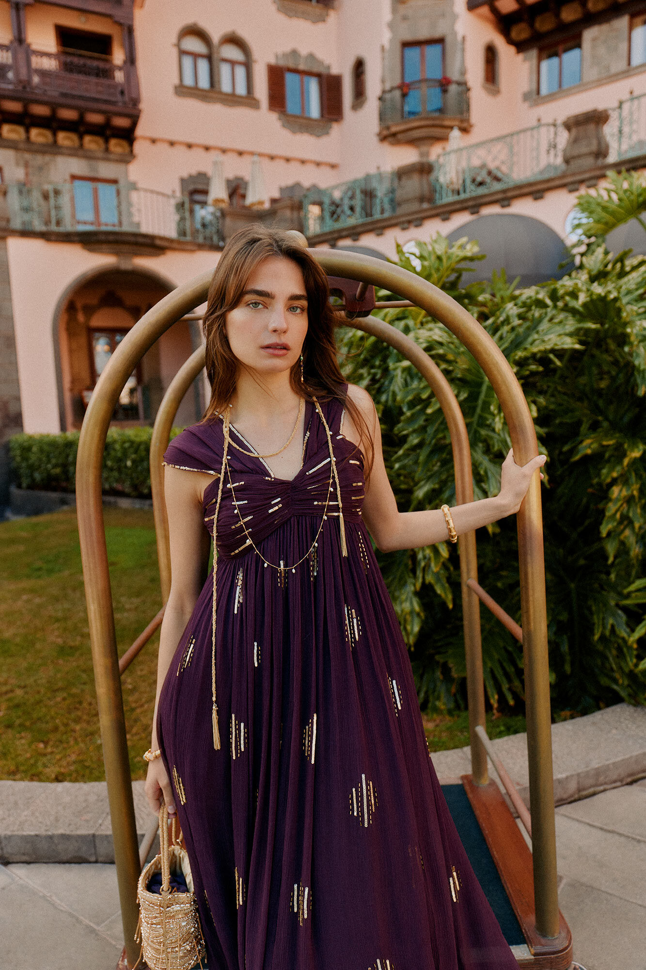 Hoss Intropia Aurora. Vestido bordado