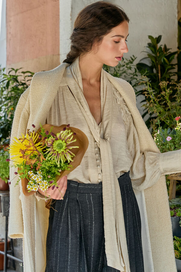 Hoss Intropia Gretel. Blusa lazada Estampado Beige