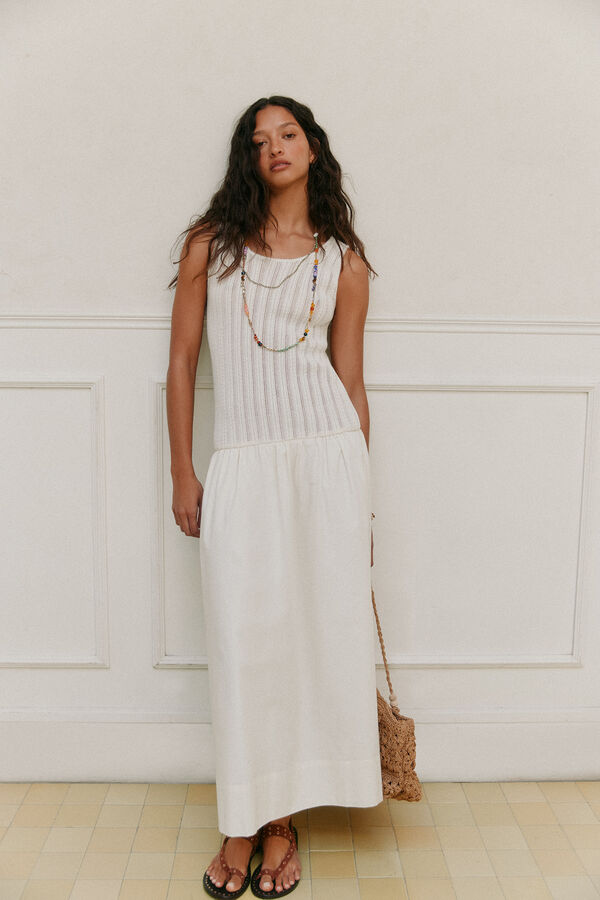 Hoss Intropia Alba. Vestido de punto combinado Beige