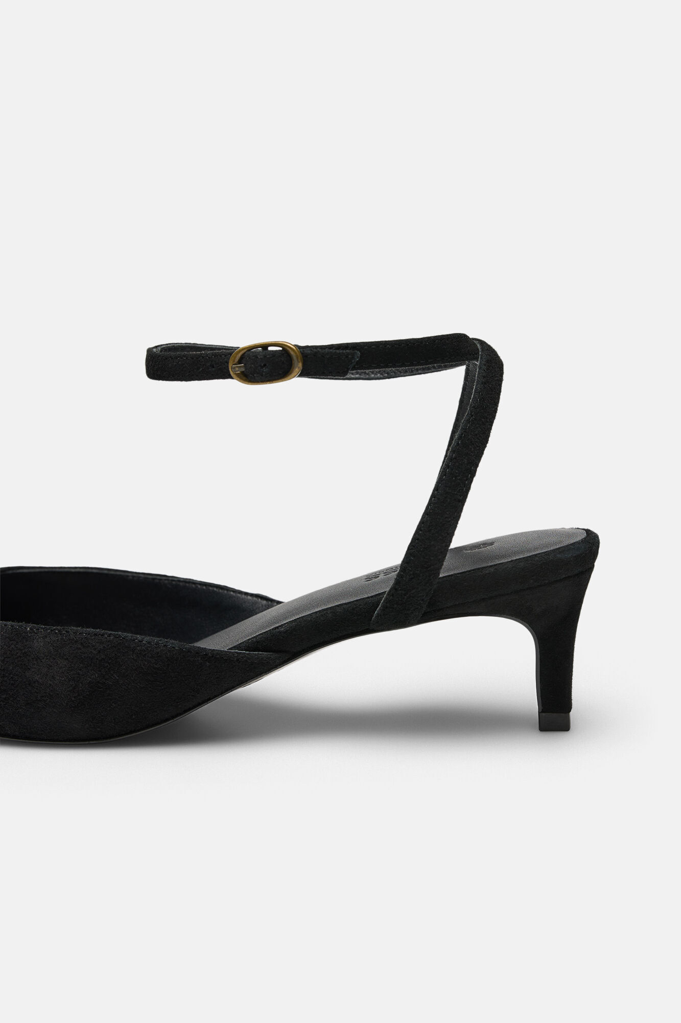 Hoss Intropia Montserrat. Zapato tac&oacute;n ante