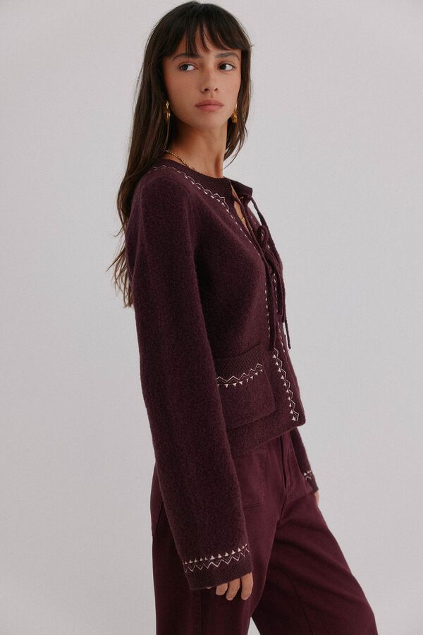 Hoss Intropia Nala. Chaqueta bordada Granate