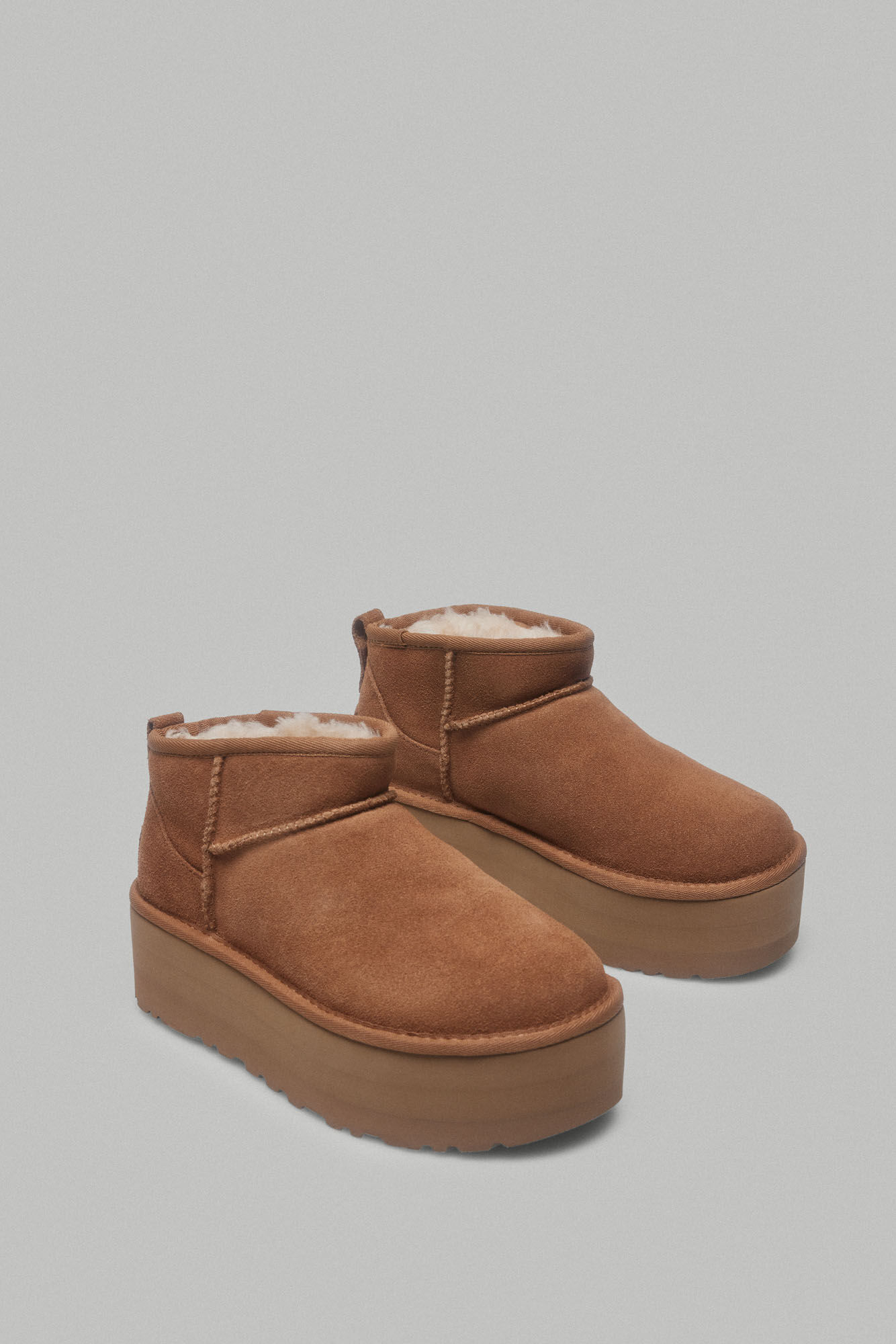 Ugg Bota Classic Ultra Plataforma