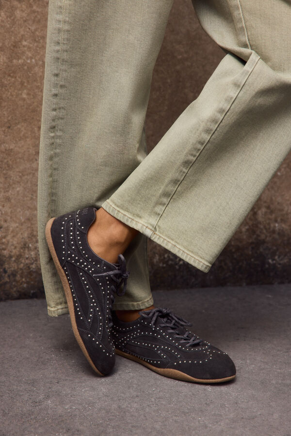 Slowlove Zapatilla piel tachas Gris