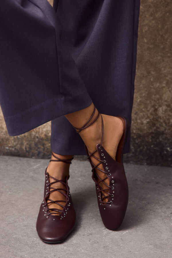 Slowlove Bailarina piel cordones Granate