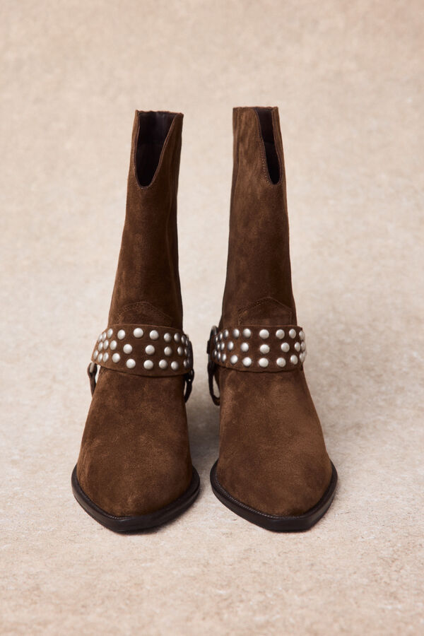 Slowlove Bota piel estribo y tachas Marr&oacute;n oscuro