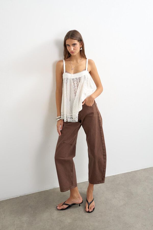 Topshop Jeans barrel tiro alto marr&oacute;n