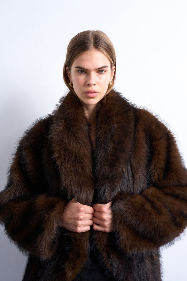 Topshop Chaqueta de pelo marr&oacute;n