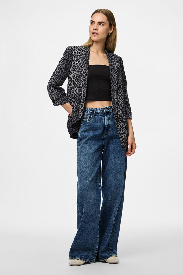 Pieces Blazer estampada con manga tres cuartos gris